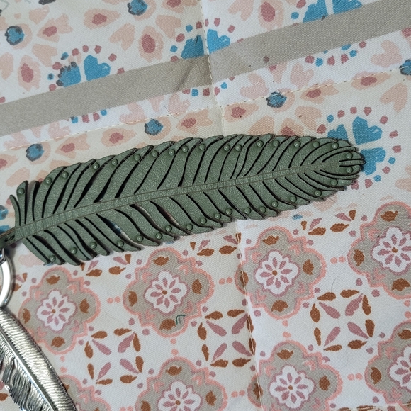 Sold - Picture 5 of 5